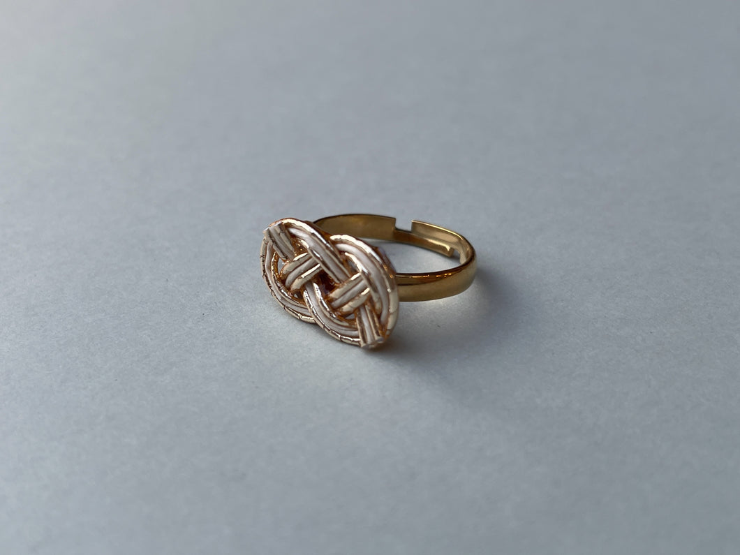 Infinity ring ｜指飾り｜TOKYO MIZUHIKI Original