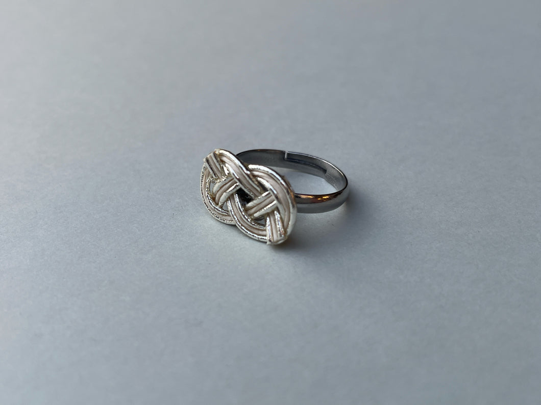 Infinity ring｜指飾り｜TOKYO MIZUHIKI Original