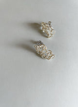 Muatkan imej ke dalam penonton Galeri, earrings-bubble｜耳飾り｜TOKYO MIZUHIKI Original
