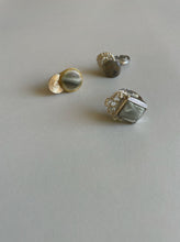 이미지를 갤러리 뷰어에 로드 , Mizuhiki meets Antique Button-ring｜指飾り｜TOKYO MIZUHIKI by Emi
