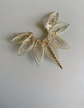 画像をギャラリービューアに読み込む, hair accessory｜羽根髪飾り｜TOKYO MIZUHIKI Original
